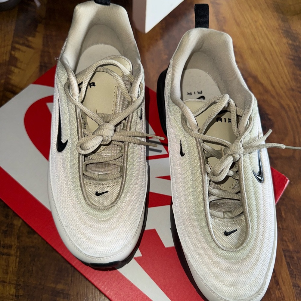 Nike Air Max Portal